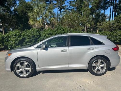 Silver 2009 Toyota Venza Base
