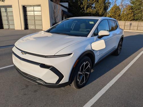 2025 Chevrolet Equinox EV LT