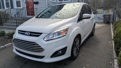White 2017 Ford C-Max Energi Titanium