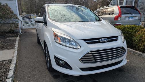 White 2017 Ford C-Max Energi Titanium