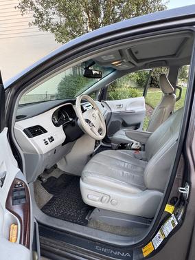 2011 Toyota Sienna Limited