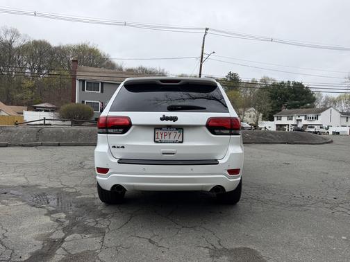 White 2015 Jeep Grand Cherokee Altitude