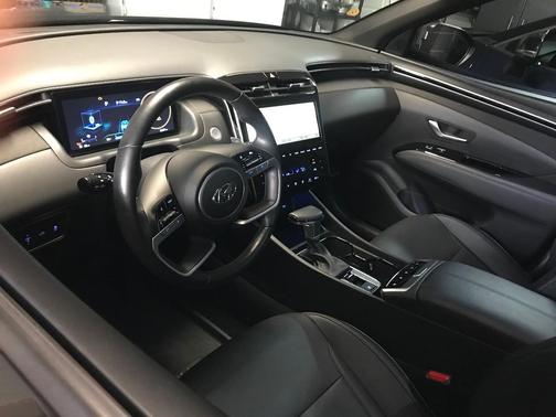 Black 2024 Hyundai SANTA CRUZ Limited