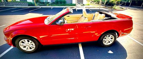 Red 2007 Ford Mustang Deluxe