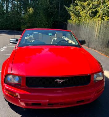 Red 2007 Ford Mustang Deluxe