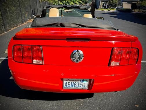 Red 2007 Ford Mustang Deluxe