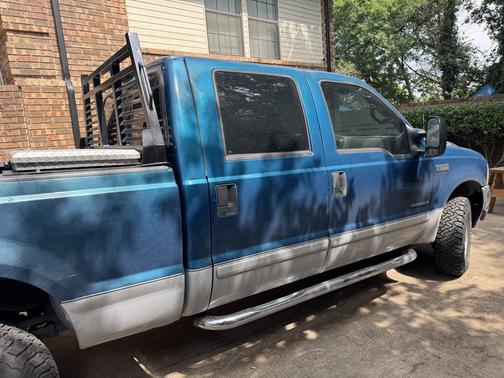 2002 Ford F-250 XLT Crew Cab Super Duty