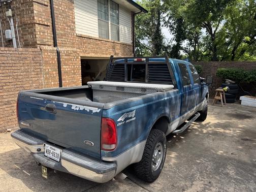 2002 Ford F-250 XLT Crew Cab Super Duty
