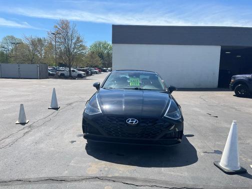 Black 2020 Hyundai SONATA SEL Plus