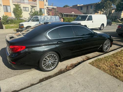 2019 BMW 530 i