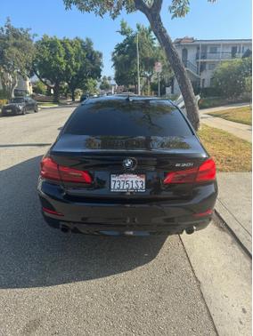 2019 BMW 530 i