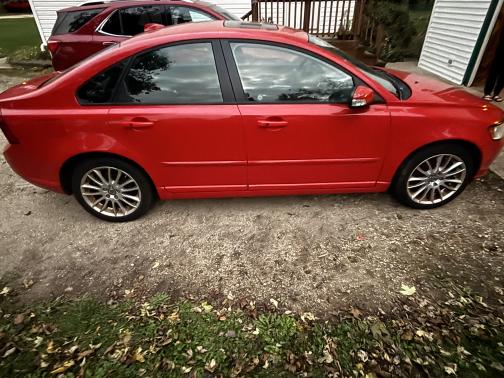 2010 Volvo S40 2.4i