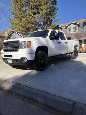 Photo 3 of 18 of 2013 GMC Sierra 3500 SLE
