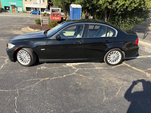 Black 2010 BMW 335 i