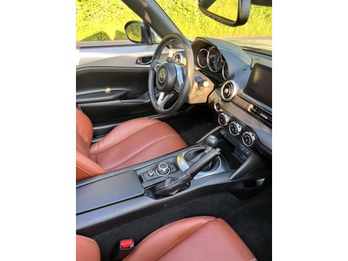 2022 Mazda MX-5 Miata RF Grand Touring