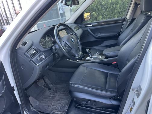 White 2013 BMW X3 xDrive28i