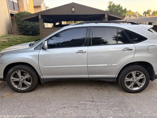 Silver 2008 Lexus RX 400h Base