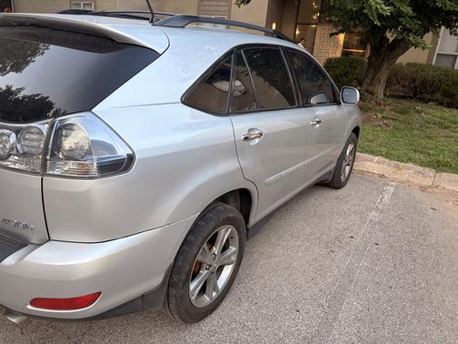 Silver 2008 Lexus RX 400h Base