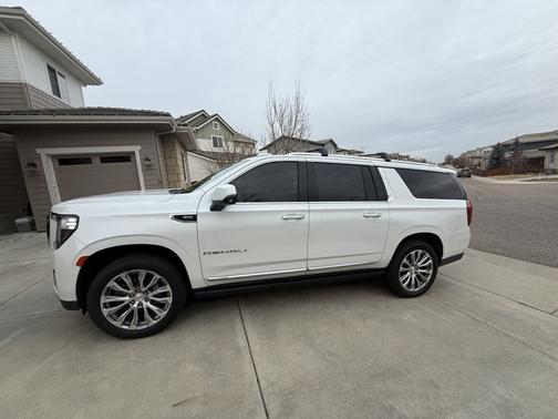 2022 GMC Yukon XL Denali