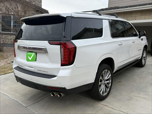 2022 GMC Yukon XL Denali