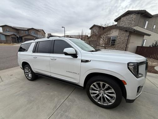 2022 GMC Yukon XL Denali