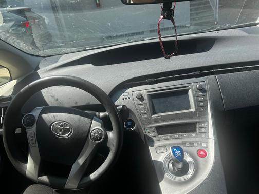 Blue 2014 Toyota Prius Four
