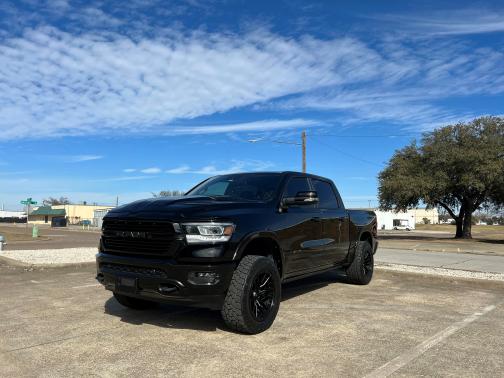 Black 2021 RAM 1500 Laramie