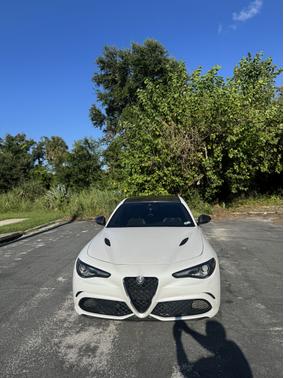 2020 Alfa Romeo Giulia Quadrifoglio