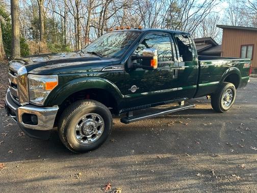 Green 2013 Ford F-350 XLT