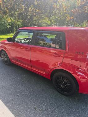 Red 2014 Scion xB Base
