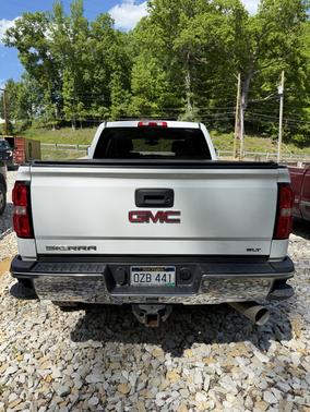 White 2017 GMC Sierra 2500 SLT