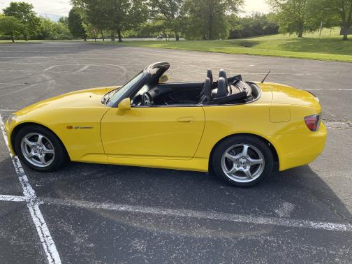 2001 Honda S2000 Base