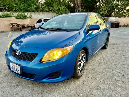 2010 Toyota Corolla LE