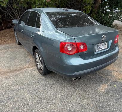 Gray 2006 Volkswagen Jetta 2.5