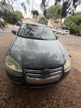 Gray 2006 Volkswagen Jetta 2.5
