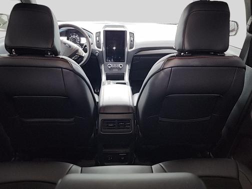 2022 Ford Edge ST-Line