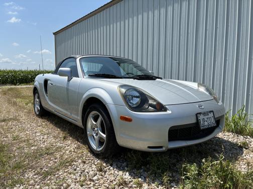 2000 Toyota MR2 Spyder