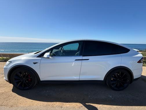 2016 Tesla Model X 90D