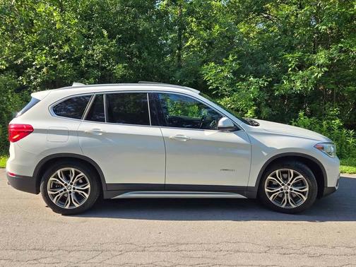 White 2016 BMW X1 xDrive 28i