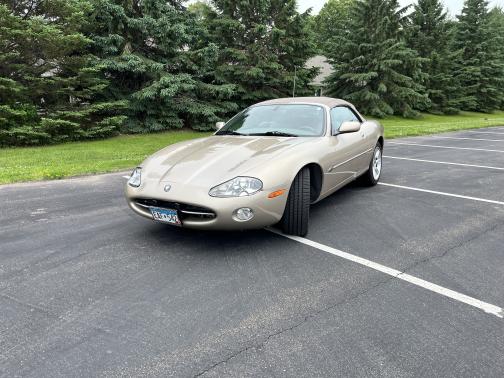 2002 Jaguar XK8 Base
