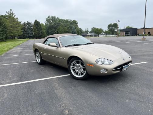 2002 Jaguar XK8 Base
