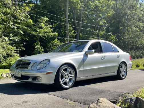 2005 Mercedes-Benz E-Class E320