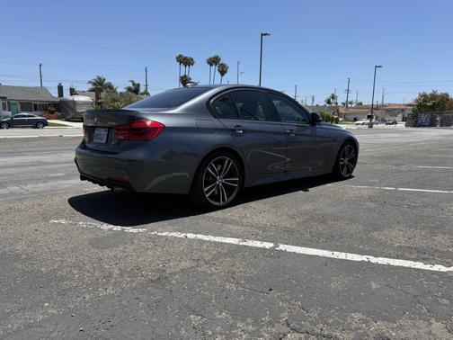 2017 BMW 340 i