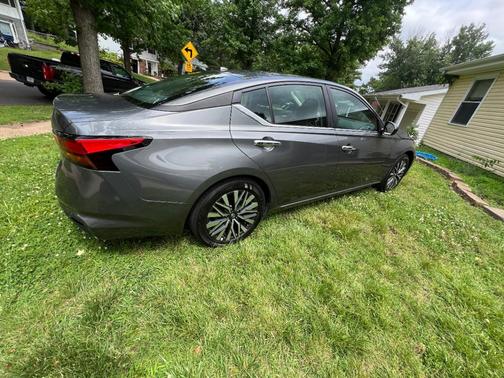 Gray 2025 Nissan Altima SV