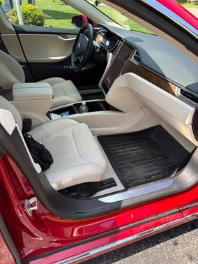 Red 2018 Tesla Model S 100D