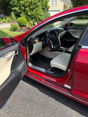 Red 2018 Tesla Model S 100D