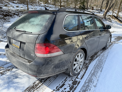 2014 Volkswagen Jetta SportWagen Manual TDI w/Sunroof & Nav