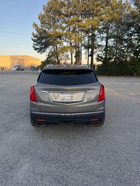 2017 Cadillac XT5 Premium Luxury