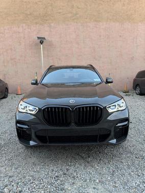 Gray 2023 BMW X5 M50i