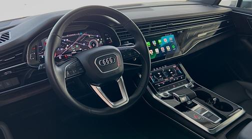 2022 Audi Q7 45 Premium
